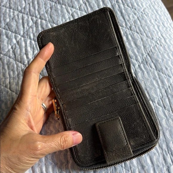 YSL Wallet - Picture 5 of 8